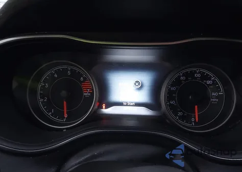 2019 Jeep Cherokee Limited Fwd z USA, uszkodzony, nr VIN 1C4PJLDB7KD332456